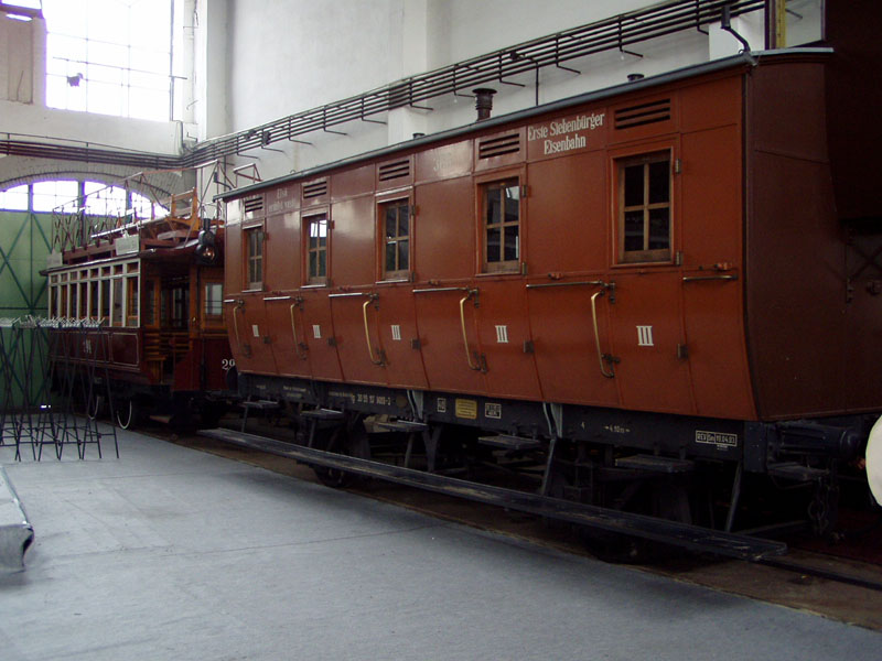 P6120083